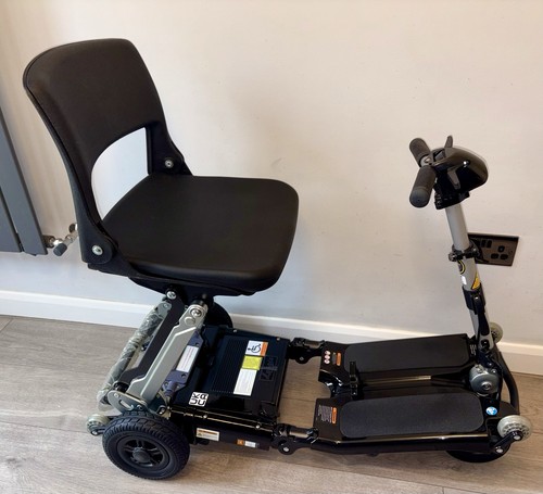 New black 2026 luggie folding - new,